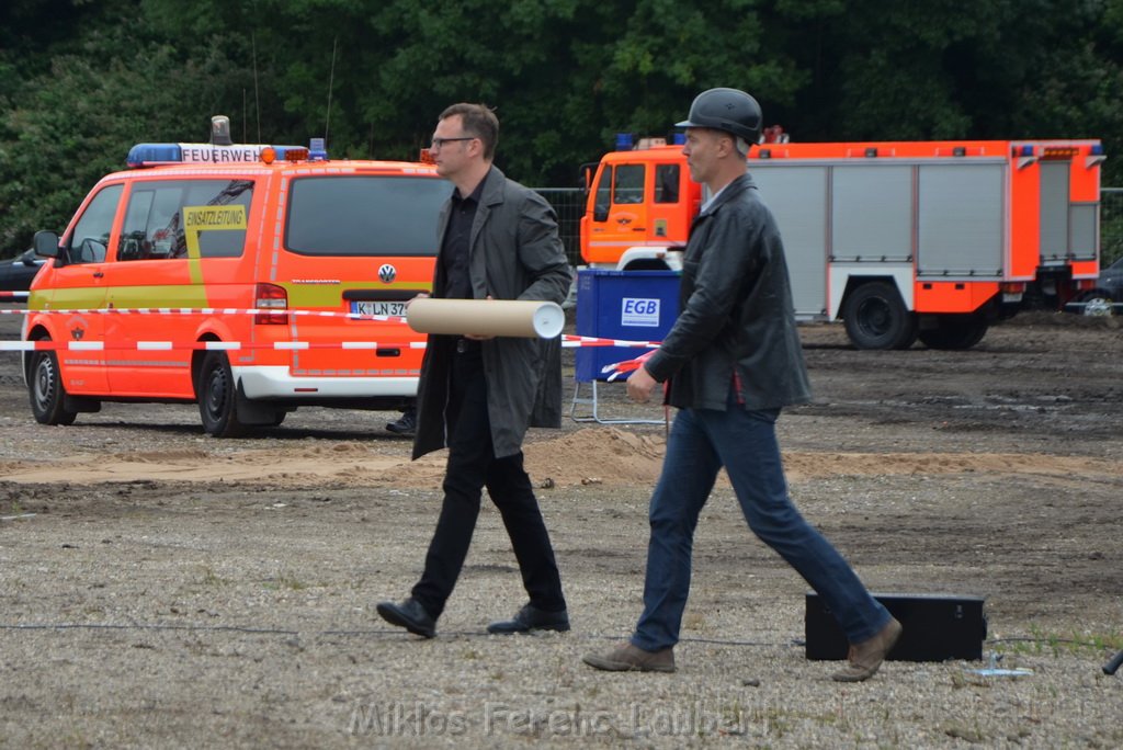 Erster Spatenstich Neues Feuerwehrzentrum Koeln Kalk Gummersbacherstr P031.JPG - Miklos Laubert